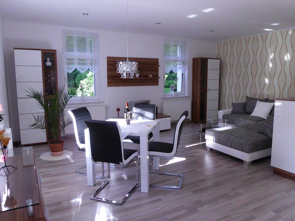 Apartment Leucht Ziegenrück Buitenkant foto