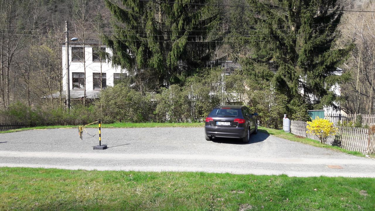 Apartment Leucht Ziegenrück Buitenkant foto